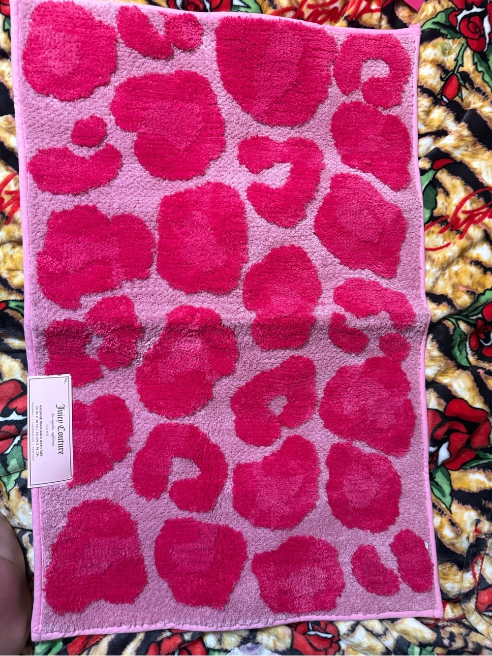 Juicy Couture Hot Pink Leopard Print Plush Bath Mat